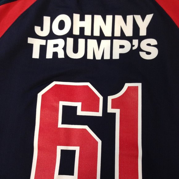 Braves Johnny Trump's Men's Med Short Sleeve - Picture 8 of 8